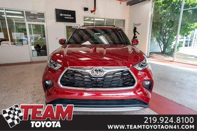new 2025 Toyota Highlander car, priced at $55,500