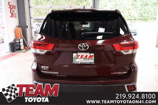 used 2018 Toyota Highlander car, priced at $28,800