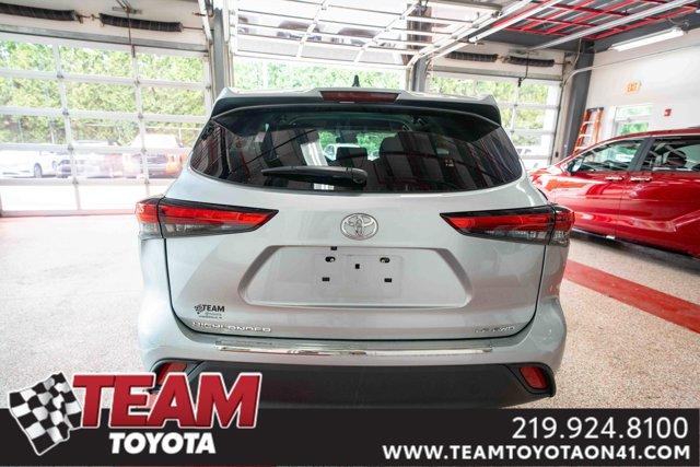 used 2023 Toyota Highlander car, priced at $36,200