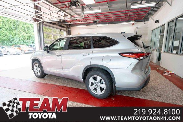 used 2023 Toyota Highlander car, priced at $36,200