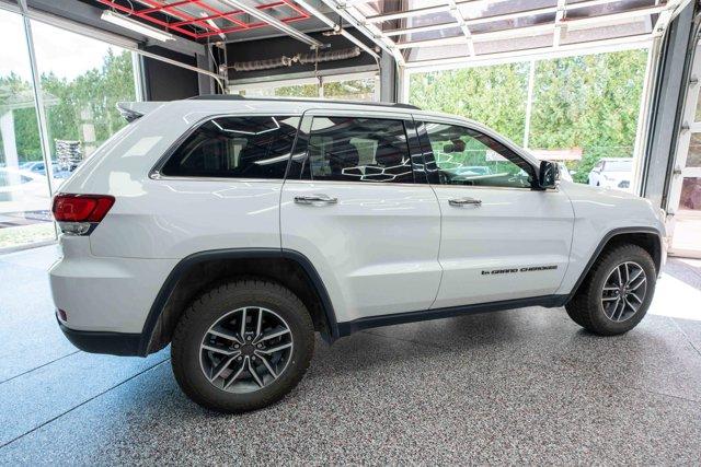 used 2022 Jeep Grand Cherokee car, priced at $23,300