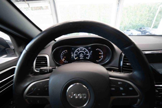 used 2022 Jeep Grand Cherokee car, priced at $23,300