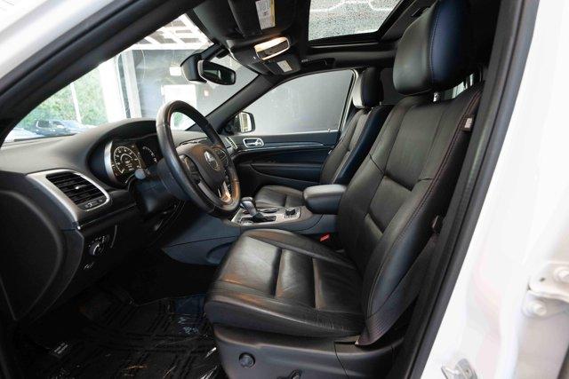 used 2022 Jeep Grand Cherokee car, priced at $23,300