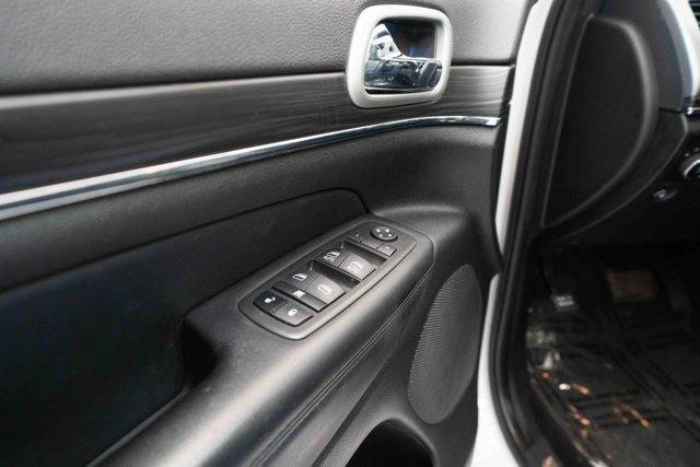 used 2022 Jeep Grand Cherokee car, priced at $23,300