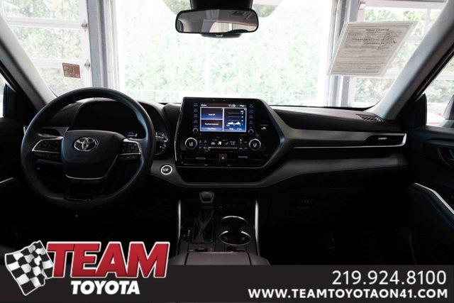 used 2021 Toyota Highlander car, priced at $28,200