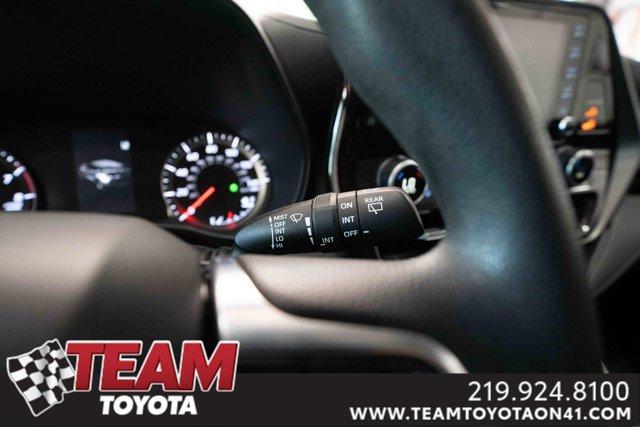 used 2021 Toyota Highlander car, priced at $28,200