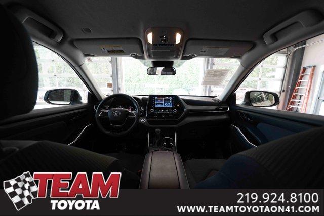 used 2021 Toyota Highlander car, priced at $28,200