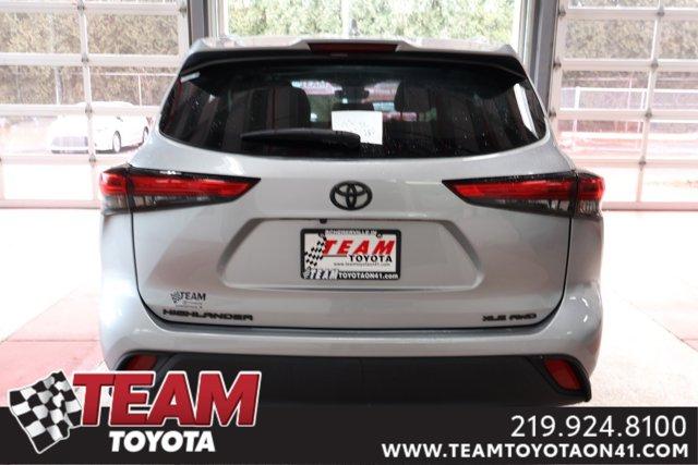 used 2021 Toyota Highlander car, priced at $34,200