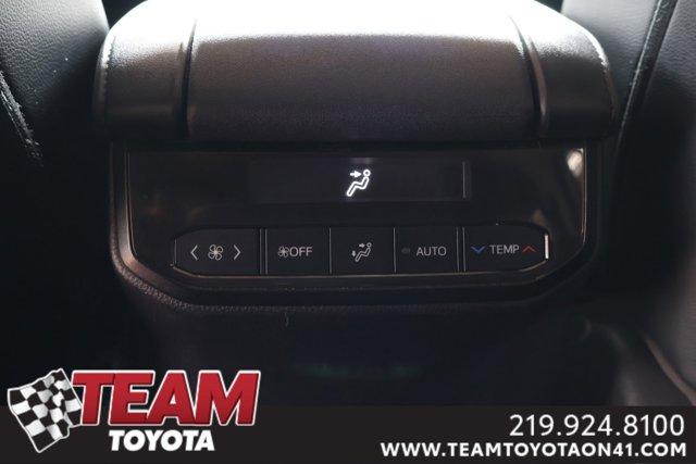 used 2021 Toyota Highlander car, priced at $34,200