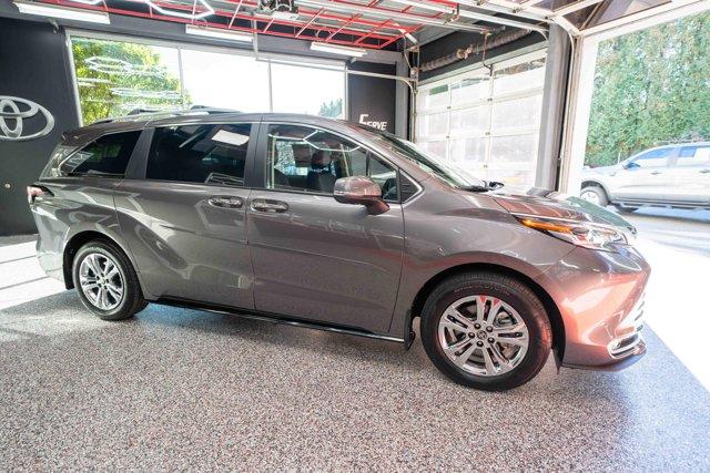used 2024 Toyota Sienna car, priced at $55,500