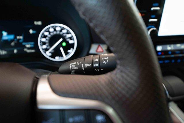 used 2024 Toyota Sienna car, priced at $55,500