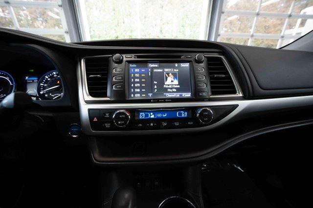 used 2017 Toyota Highlander Hybrid car, priced at $23,200