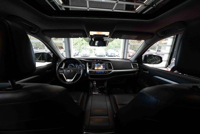 used 2017 Toyota Highlander Hybrid car, priced at $23,200