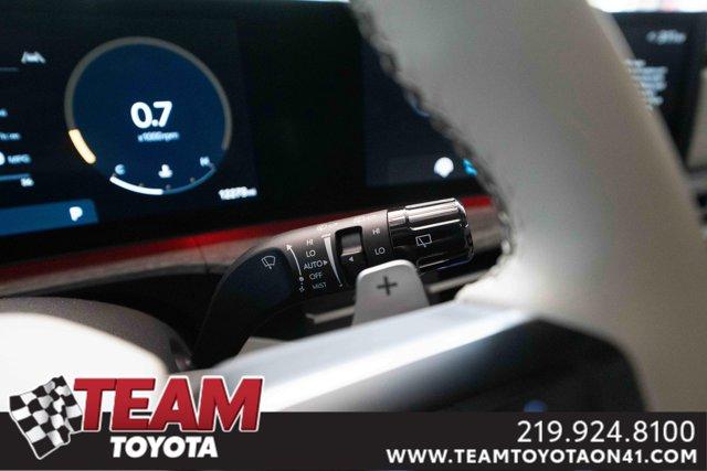 used 2024 Hyundai Santa Fe car, priced at $39,900