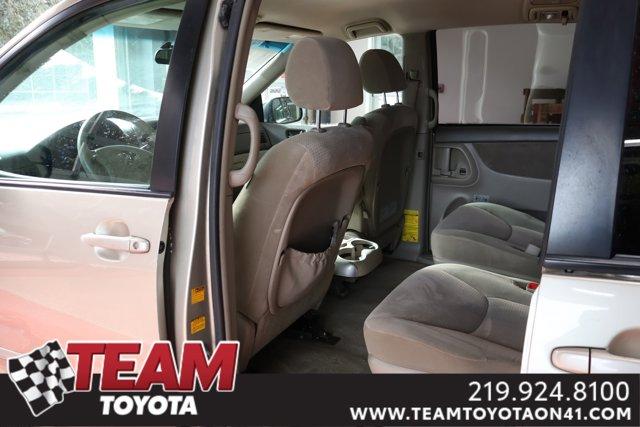 used 2008 Toyota Sienna car, priced at $6,000