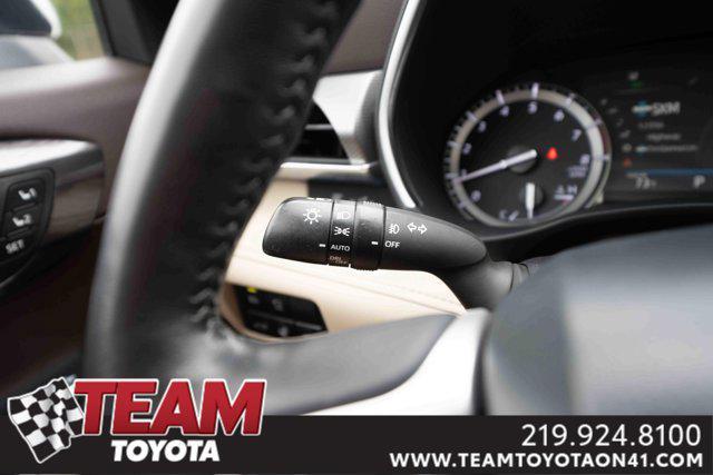 used 2022 Toyota Highlander car, priced at $37,300
