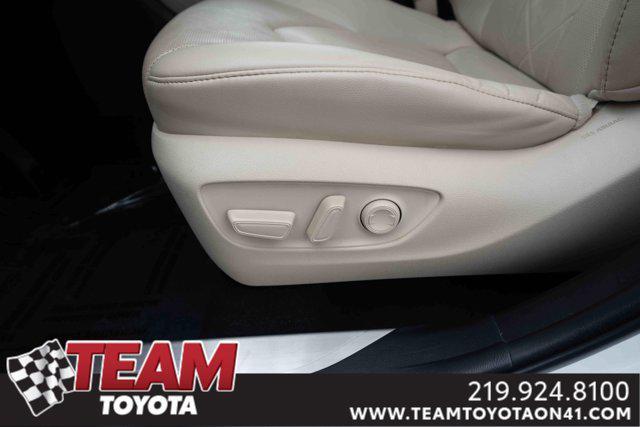 used 2022 Toyota Highlander car, priced at $37,300