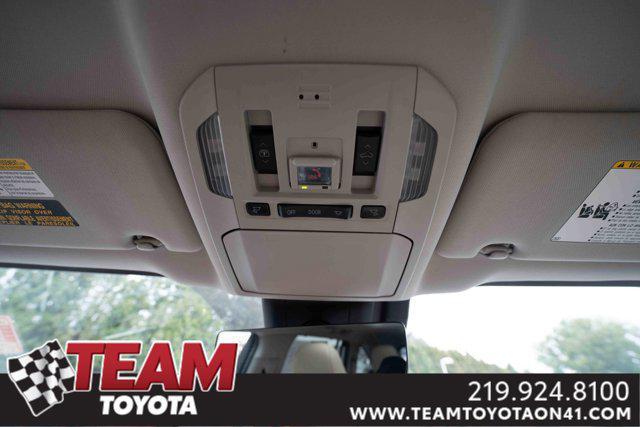 used 2022 Toyota Highlander car, priced at $37,300