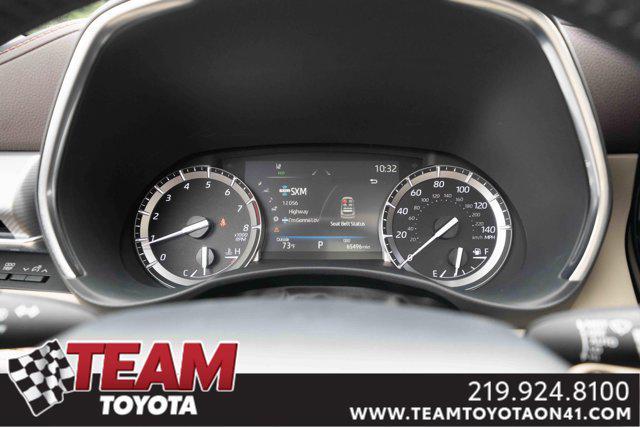 used 2022 Toyota Highlander car, priced at $37,300