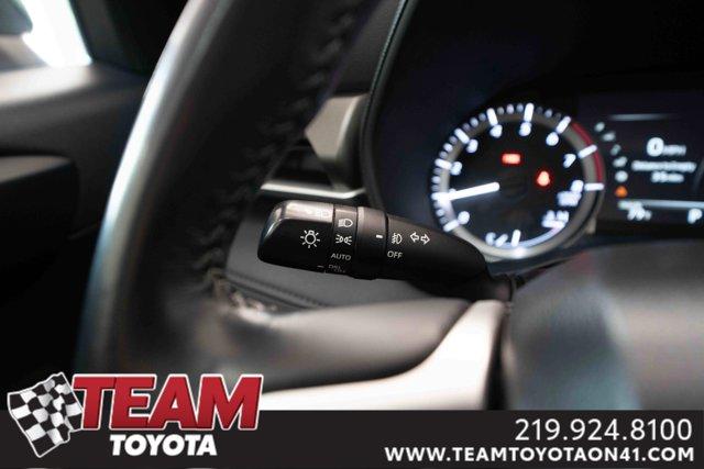used 2023 Toyota Highlander car, priced at $29,200