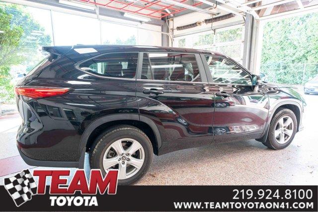 used 2023 Toyota Highlander car, priced at $29,200