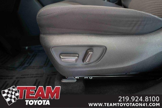 used 2023 Toyota Highlander car, priced at $29,200