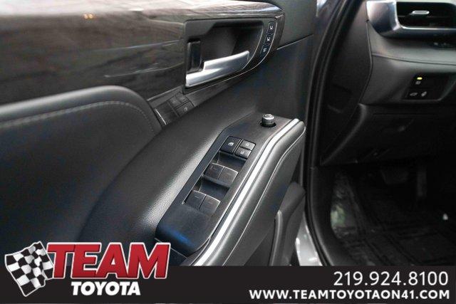 used 2022 Toyota Highlander car, priced at $35,000