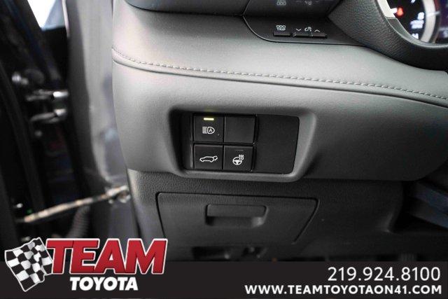 used 2022 Toyota Highlander car, priced at $35,000