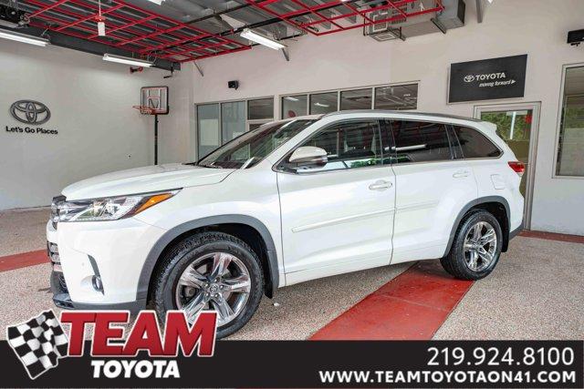 used 2017 Toyota Highlander car, priced at $25,500