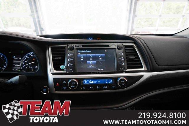 used 2017 Toyota Highlander car, priced at $23,300