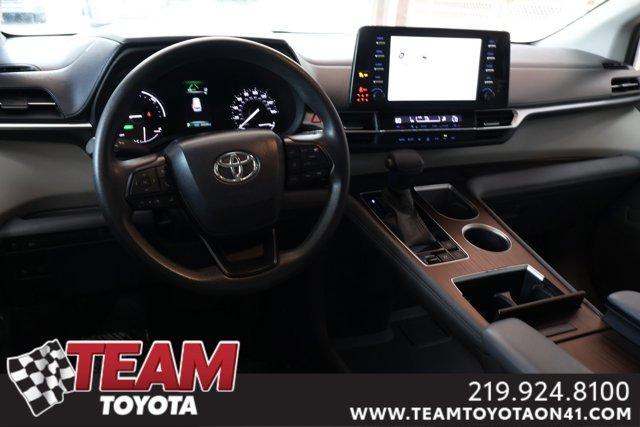 used 2022 Toyota Sienna car, priced at $38,300