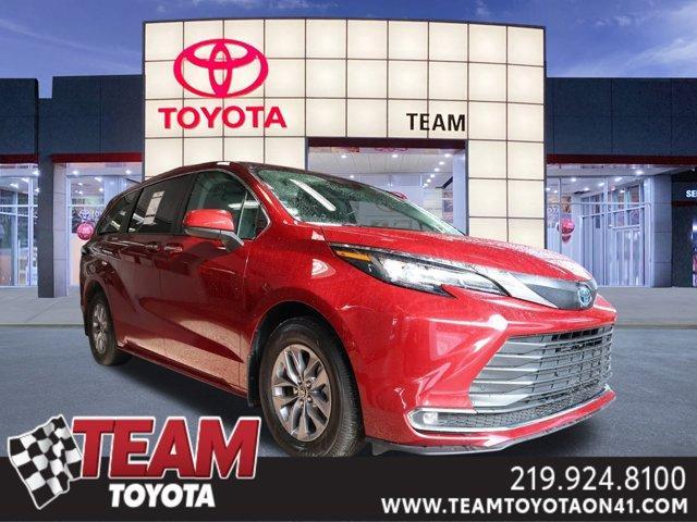 used 2023 Toyota Sienna car, priced at $44,500