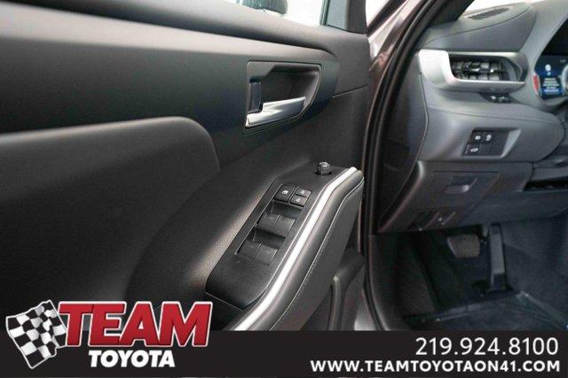 new 2025 Toyota Highlander car, priced at $49,158