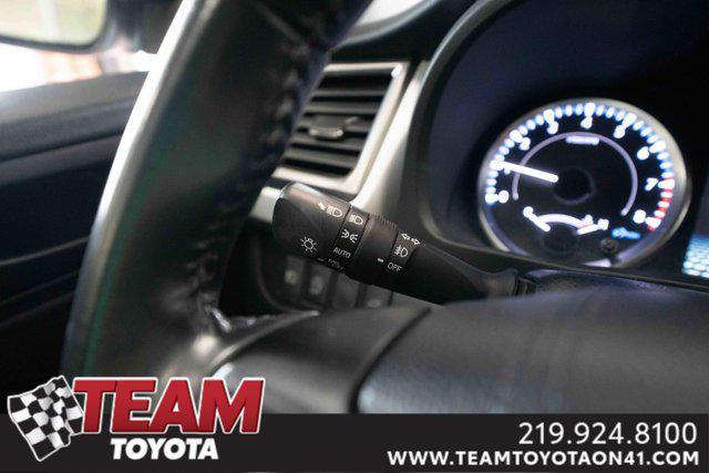used 2019 Toyota Highlander car, priced at $26,600