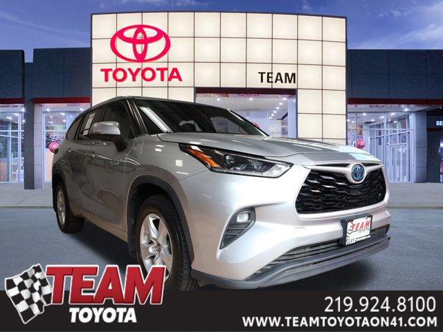 used 2021 Toyota Highlander Hybrid car, priced at $30,300