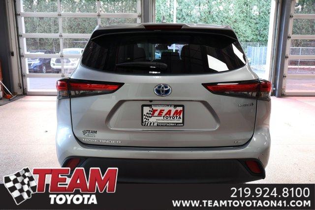 used 2021 Toyota Highlander Hybrid car, priced at $29,200