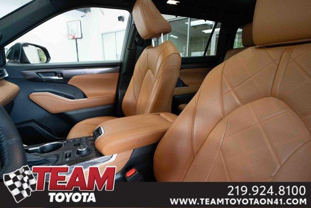 used 2023 Toyota Highlander car, priced at $44,400