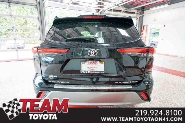 used 2023 Toyota Highlander car, priced at $44,400