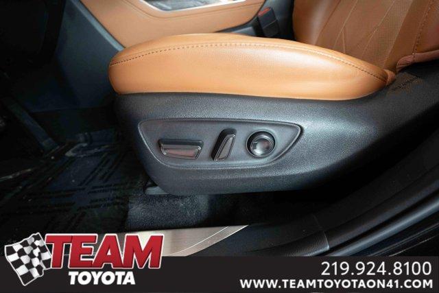 used 2023 Toyota Highlander car, priced at $44,400