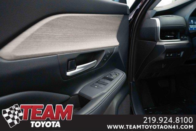 new 2025 Toyota Grand Highlander car, priced at $54,702