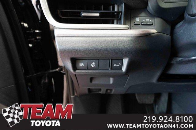 new 2025 Toyota Grand Highlander car, priced at $54,702