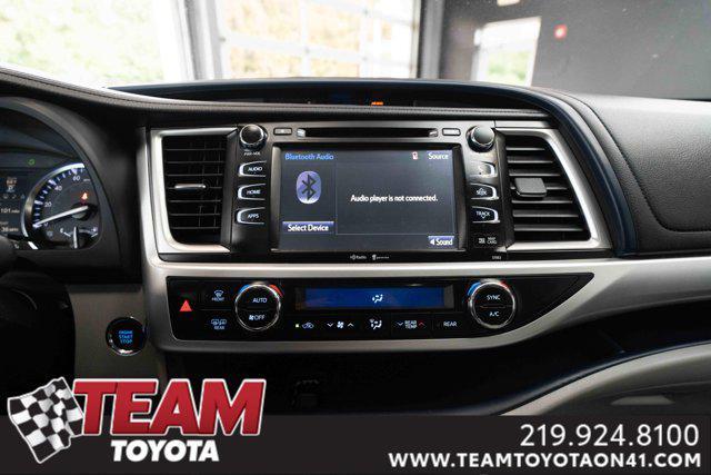 used 2015 Toyota Highlander car, priced at $11,100