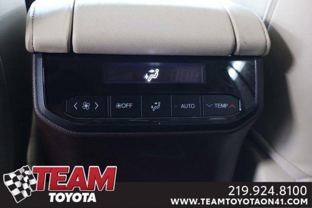 used 2021 Toyota Highlander Hybrid car, priced at $41,100