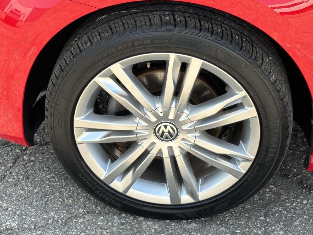 used 2015 Volkswagen Golf SportWagen car, priced at $14,995