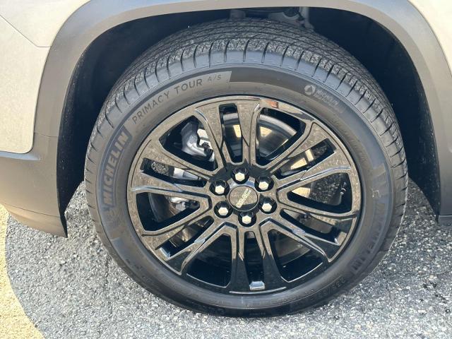 used 2023 GMC Acadia car, priced at $37,995