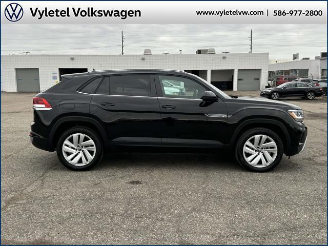 used 2022 Volkswagen Atlas Cross Sport car, priced at $29,995