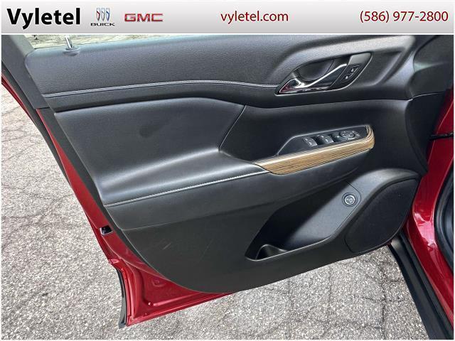 used 2023 GMC Acadia car, priced at $27,995