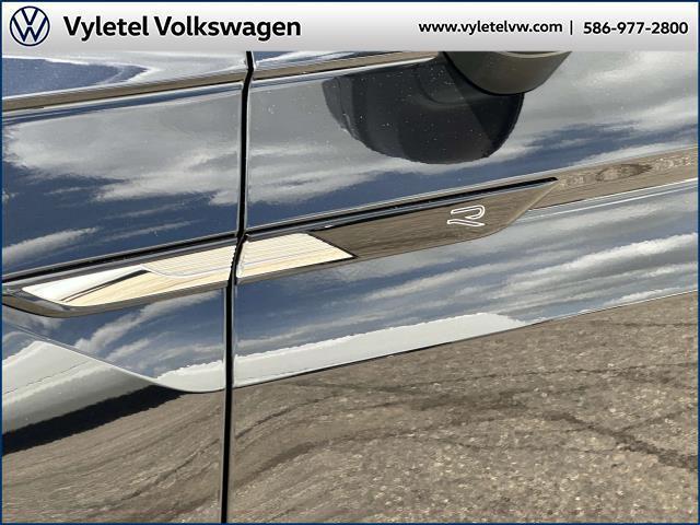 used 2022 Volkswagen Tiguan car, priced at $26,995