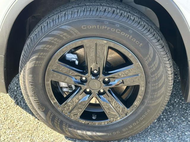 used 2022 Chevrolet Trax car, priced at $18,995