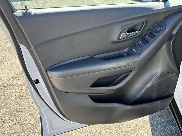 used 2022 Chevrolet Trax car, priced at $18,995